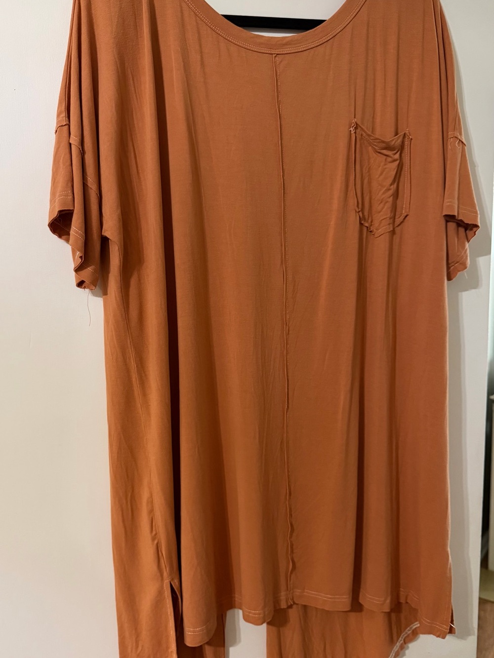Women’s Oversized Rust Pocket T-Shirt